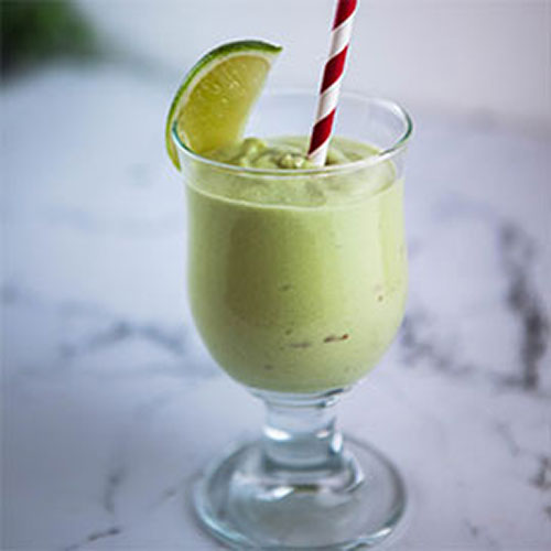 Avocado And Dates Smoothie